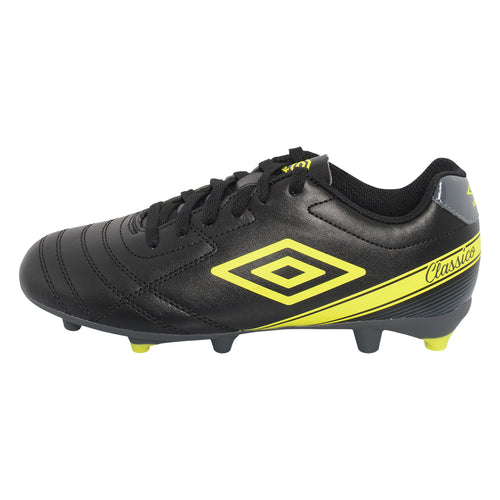 Umbro hot sale girls cleats