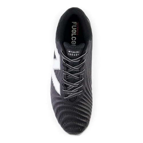 New balance football boots clearance blackout